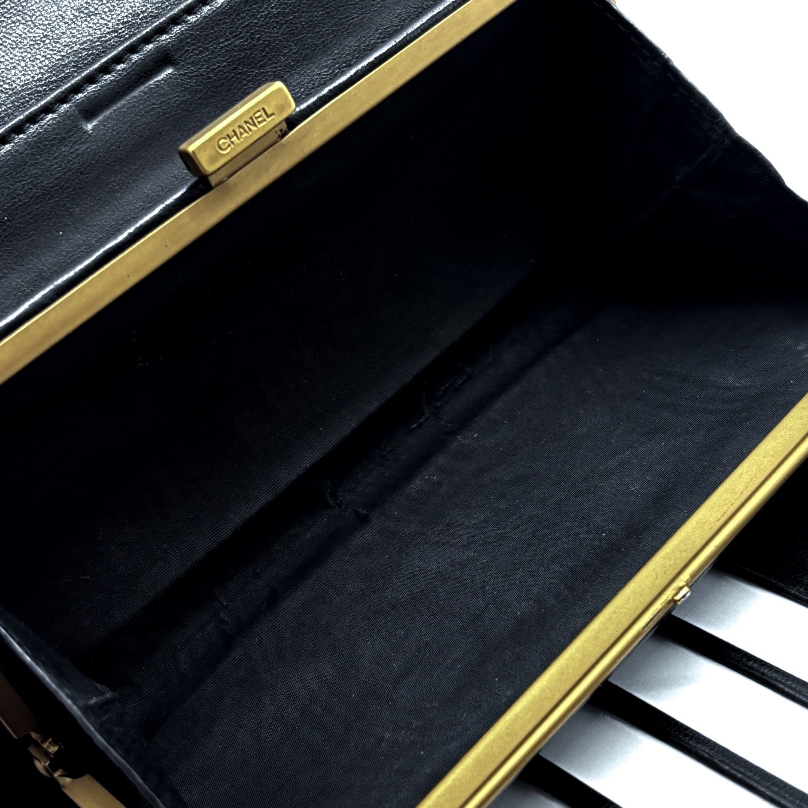 極美品✨】シャネル 財布 ココロック 三つ折 がま口 附属有 - メルカリ