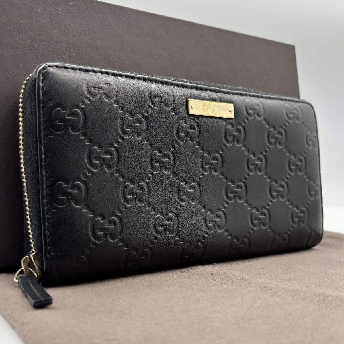 s14 GUCCI グッチ 長 財布 プレート ブラック 黒 GG エンボス グッチ
