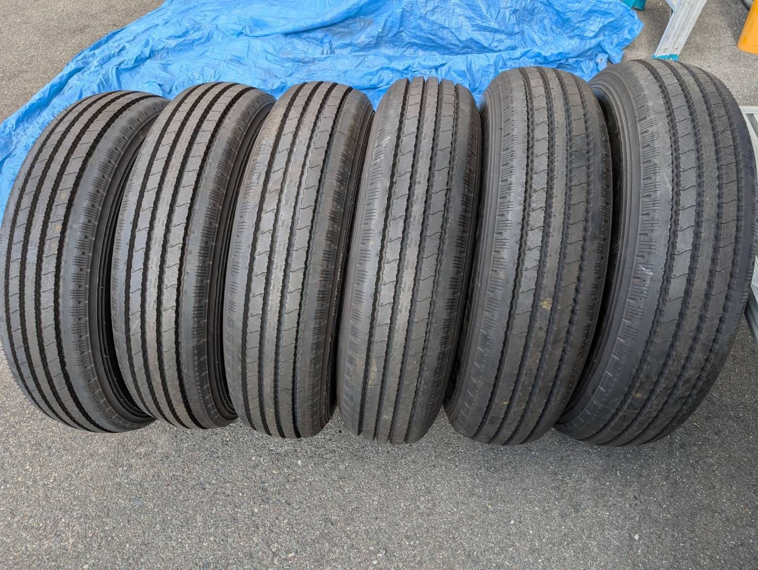 7014) YOKOHAMA SUPER STEEL RY108A 205/85R16 6本セット 新車外し