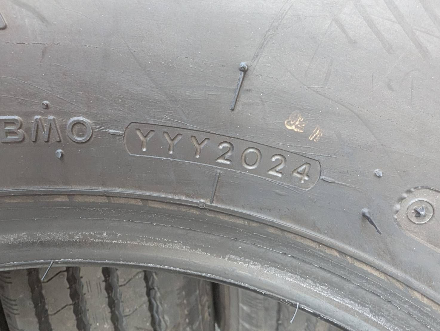 7014) YOKOHAMA SUPER STEEL RY108A 205/85R16 6本セット 新車外し