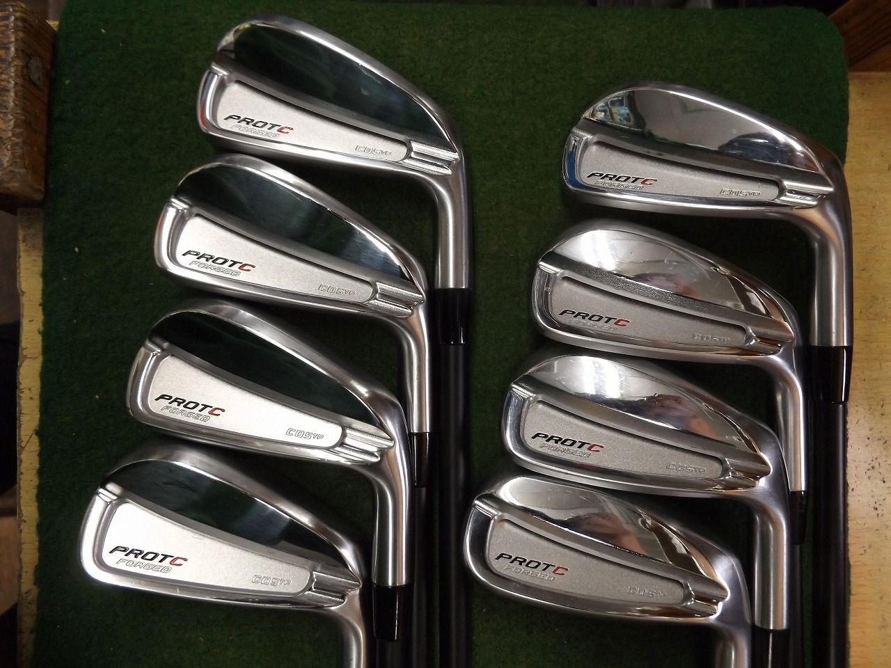 4922 C05TP FORGED 4-PW GW KBS TGI 95 100 リシャフト プロトコンセプト アイアンセット ゴルフクラブ .990332