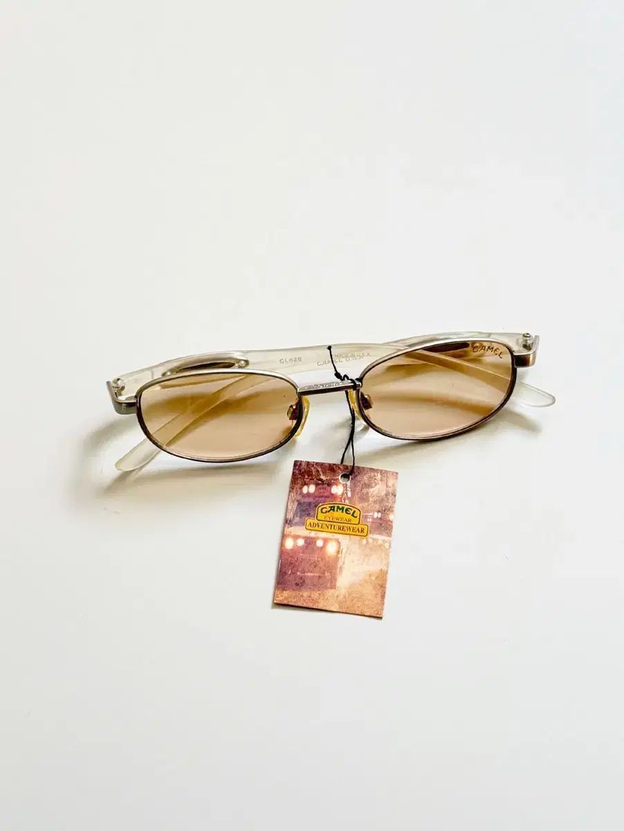 90s CAMEL キャメル スリム オーヴァル フレーム ティント ヴィンテージ サングラス