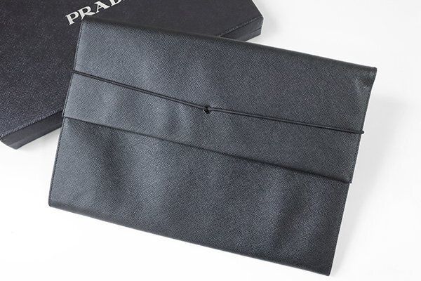 PRADA サフィアーノレザー クラッチバッグ 黒 箱入り ドキュメントケース 書類 ジャバラ プラダ G102