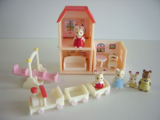 ♯Iui23Ez　シルバニアファミリーつながるお部屋8赤い屋根の家5種 ♯Iui23Ez シルバニアファミリーつながるお部屋8赤い屋根の家5種