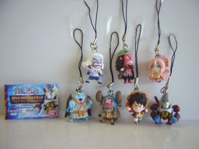 ☆Ihx08LZワンピースストラップ10万vs.10全7種 - メルカリ