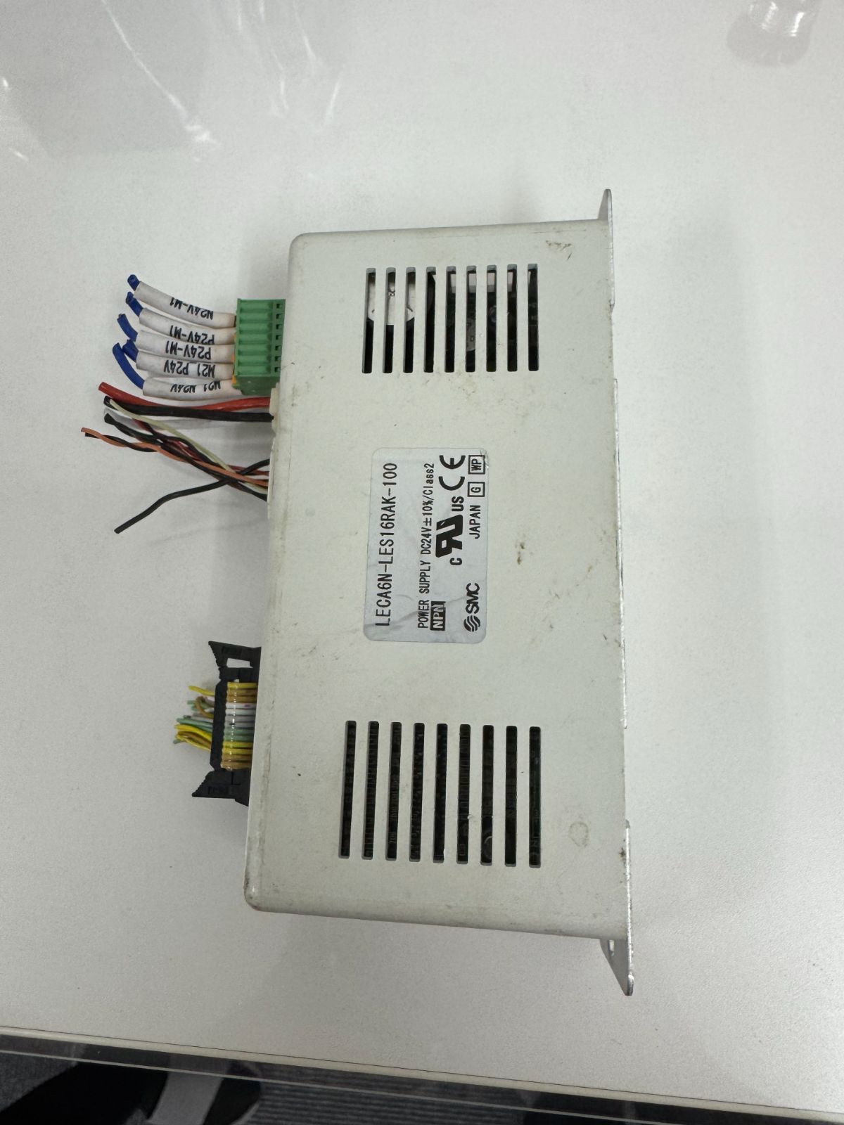 SMCの電動アクチュエータコントローラ LECA6N-LES16RAK-100