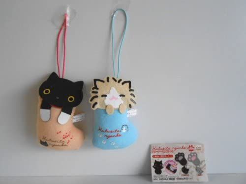 ♯Ixm12HJ 靴下にゃんこクリーナーマスコット2人気2種 - メルカリ