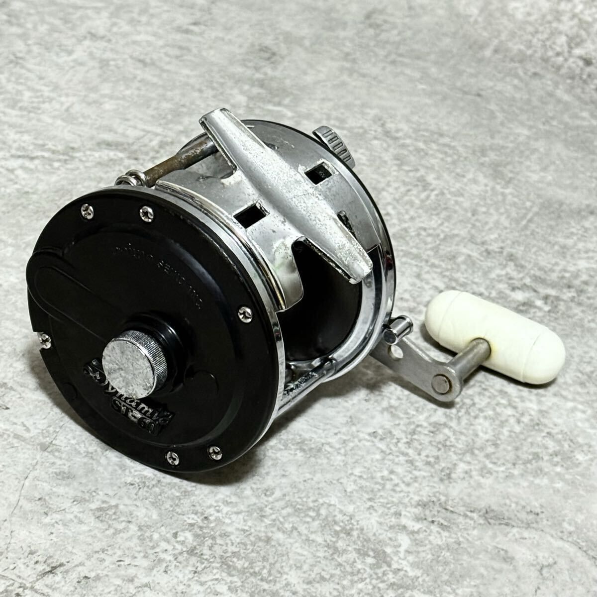 ダイワ 両軸リール ダイナミック ST-60 DAIWA Dynamic