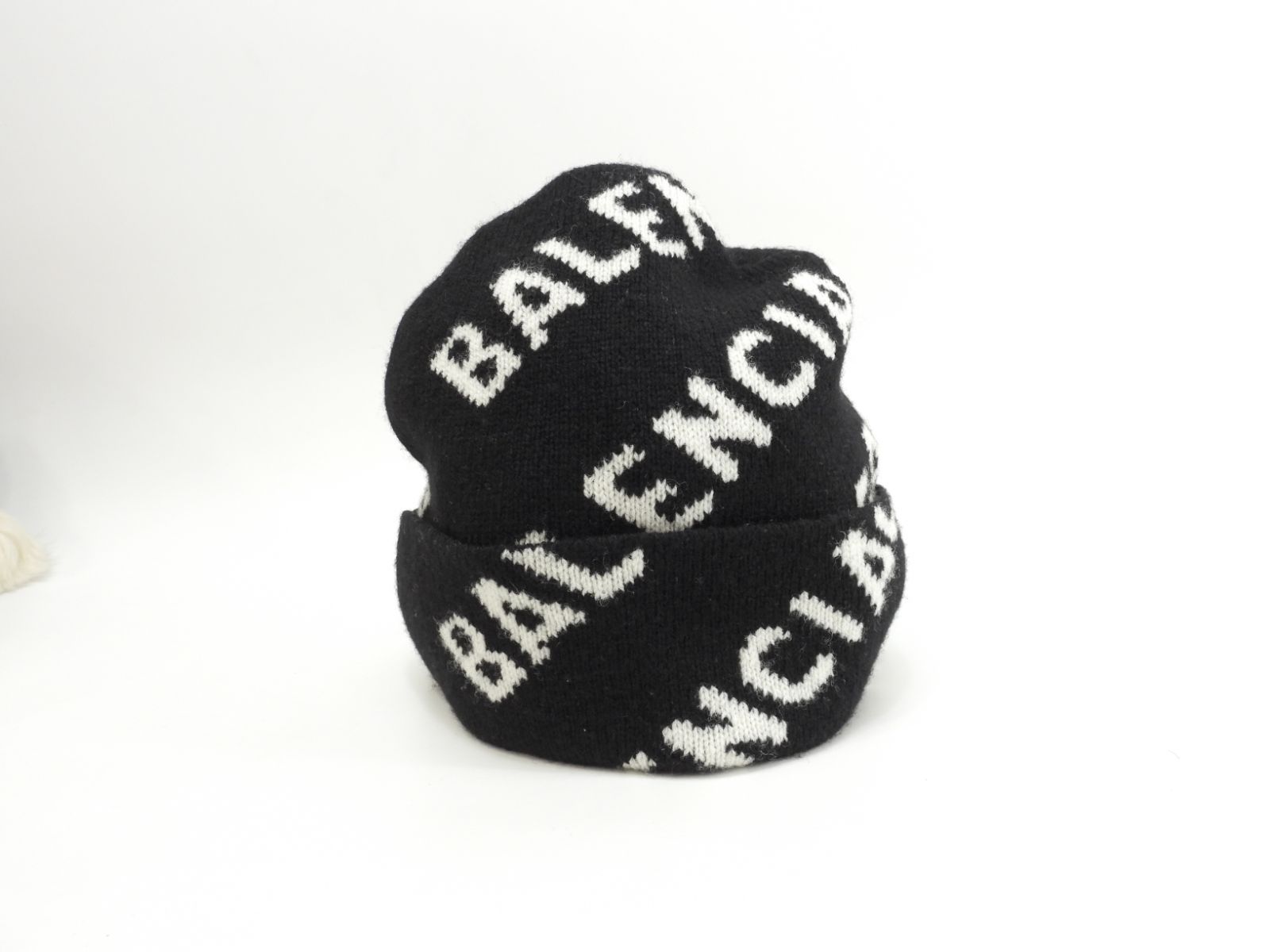 ニットキャップ 白ロゴ