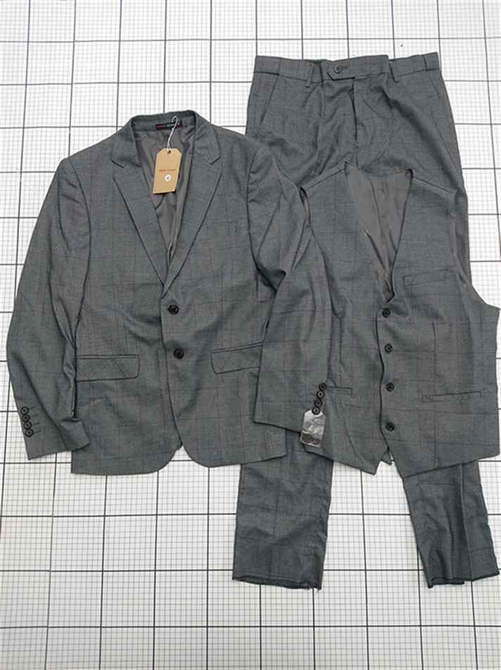 ◇ Θ ウィーンチャーム WEEN CHARM 3ピーススーツ グレー系 メンズ M