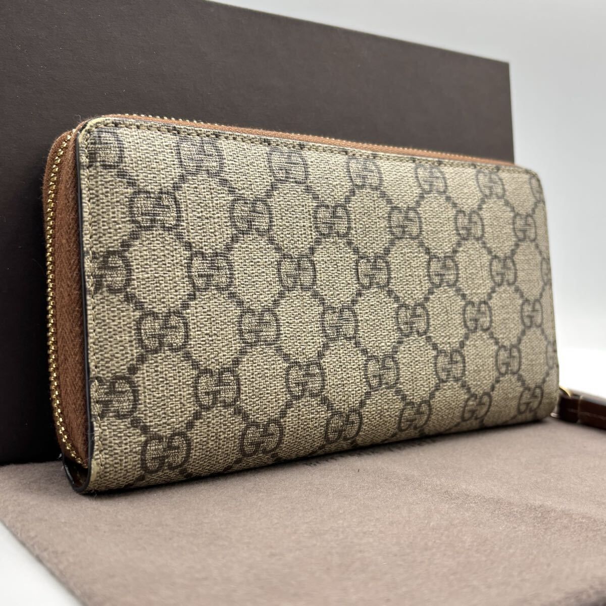 s22 グッチ GGスプリーム 長財布 ラウンドファスナー GUCCI ラウンド