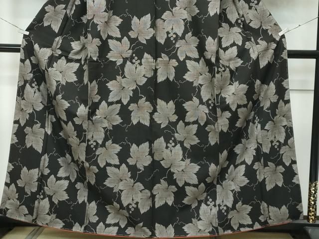 平和屋着物□極上 本場大島紬 泥染め 9マルキ 葡萄蔦の葉文 匠丸特製