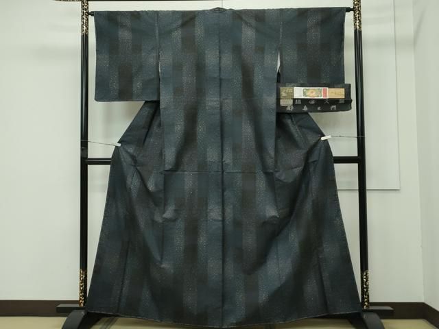 平和屋着物 上 都喜ヱ門 本場大島紬 泥染 ９マルキ ナイルの星 川畑ヒロ子作 藤絹織物謹製 証紙付き s 5