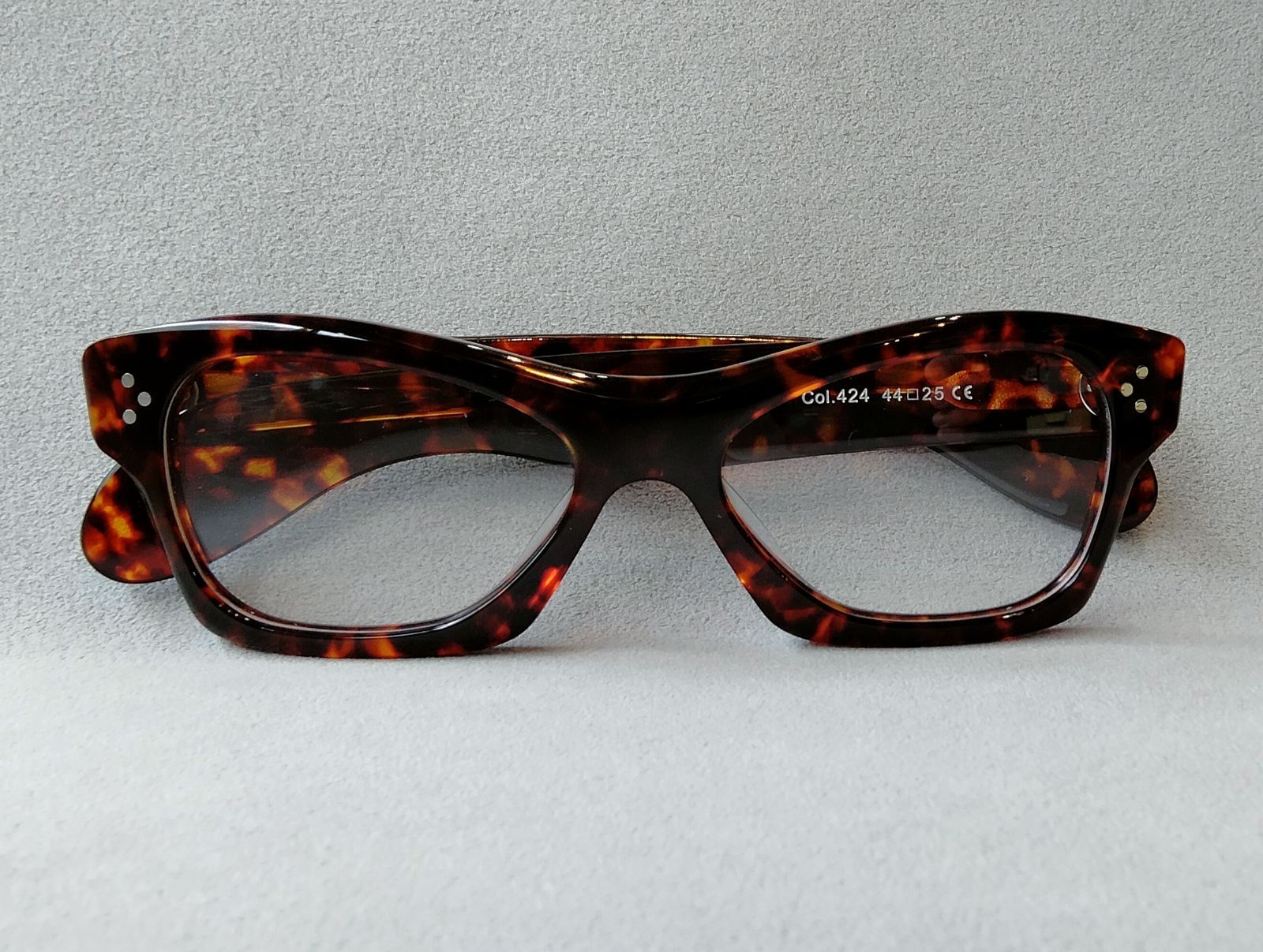 Old Focals ジョニー・デップ着用 Rocker オールド フォーカルズ | CCU.IS