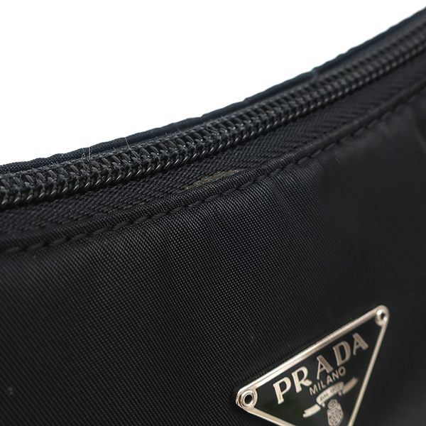 ミニバッグ ナイロン