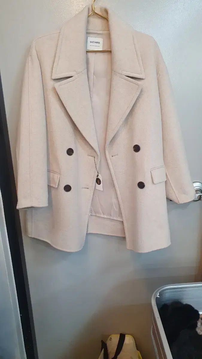 SHESMISS シーズミス ダブルボタンコート 55サイズ