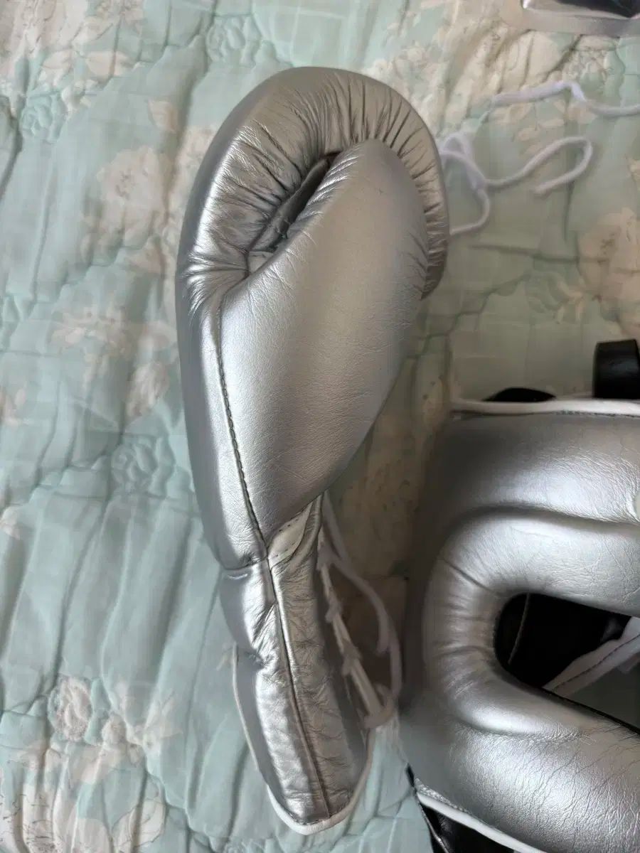  ウィニング シルバー コボホ 16オンス セット その他 ボクシング