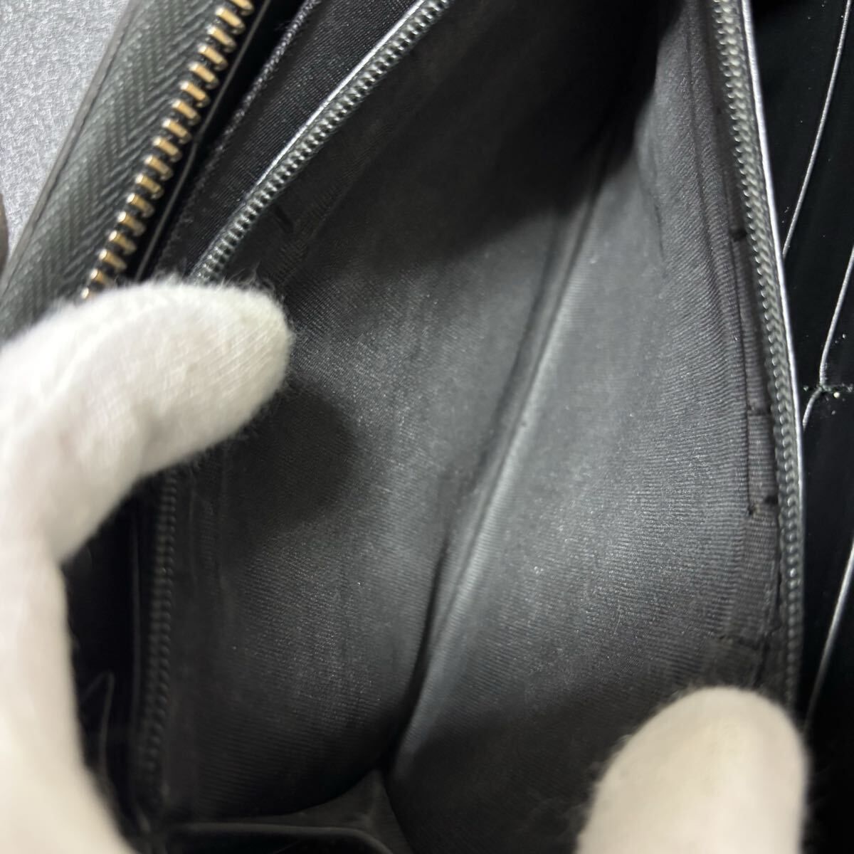 s32 GUCCI グッチ グッチ シマ レザー ブラック 黒 長財布 ジップ