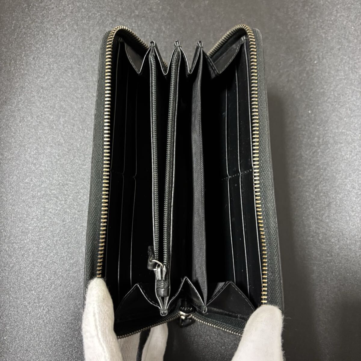 美品　GUCCI ラウンドファスナー　シマ　　ケース　レザー　ブラック GUCCI シマ ラウンドファスナー 長財布