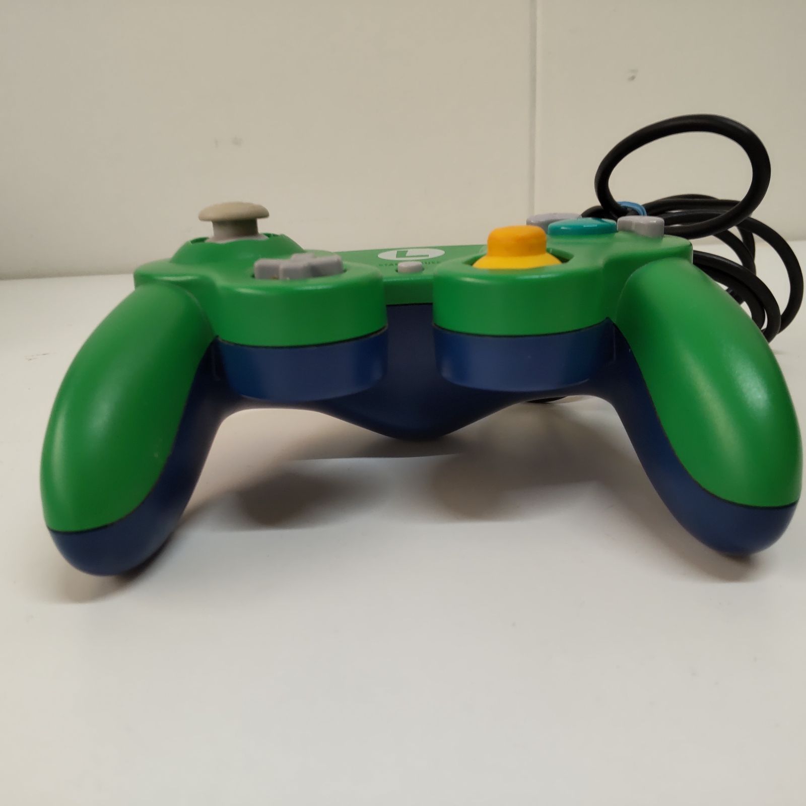 NIPPONページ ニンテンドー ゲームキューブ コントローラー ルイージ