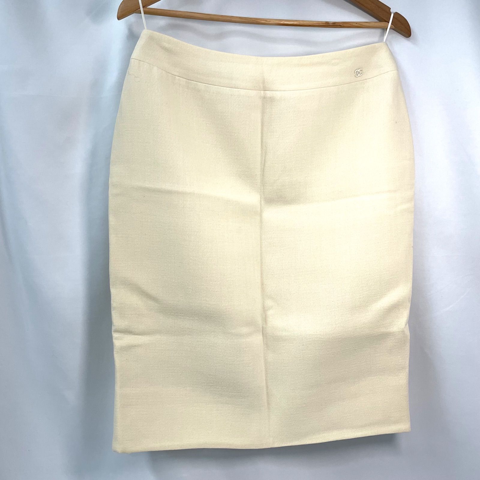 CHANEL シャネル ペンシルスカート アイボリー サイズ40 P34885V24910 17527