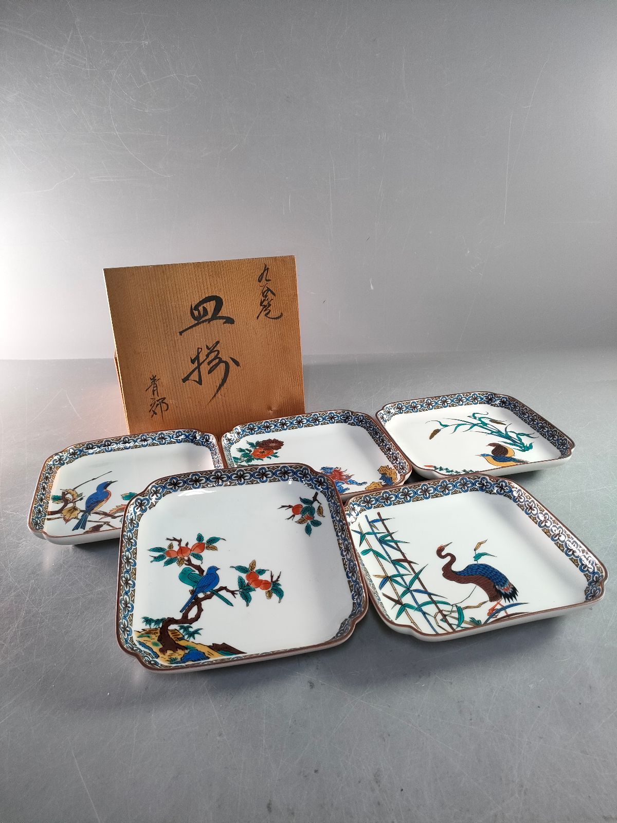 S16-2/九谷焼/青郊窯/色絵花鳥文角皿揃5客/共箱/飾皿/懐石道具 - メルカリ