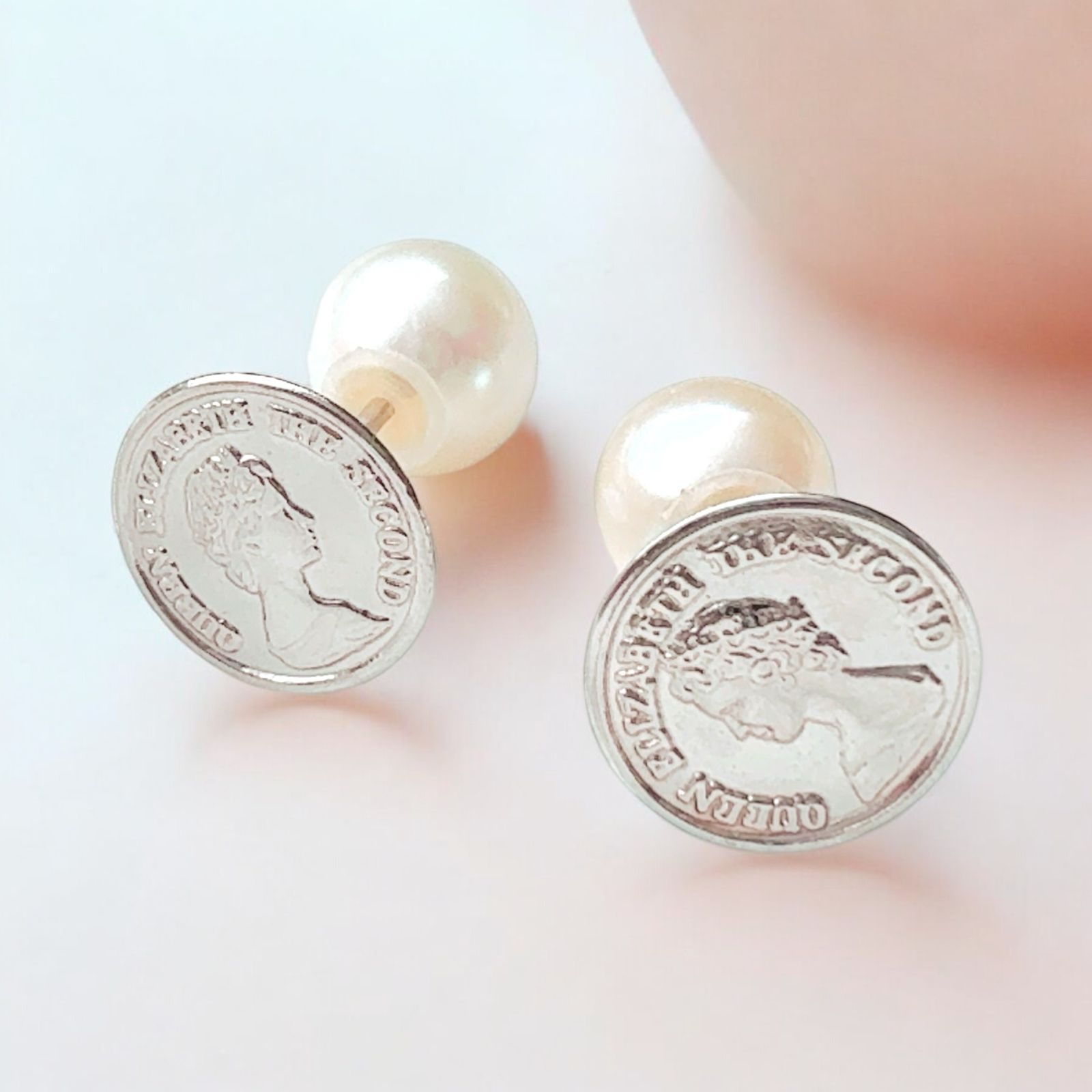 B 136 悪縁をブロック 縁切り ラッキーを引き寄せる K 14 ペンタクル コインピアス 悪魔術師 べリアル 14金 願望成就 幸運 厄除け お守り 良縁 縁結び 成就 魔術 ホワイトゴールド