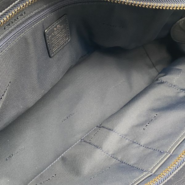 ブラック レザー