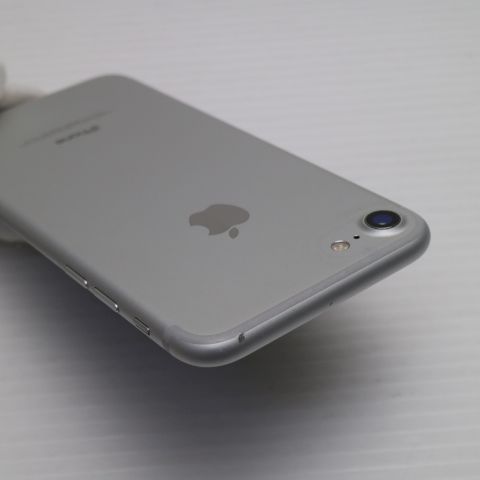 【美品】Apple iPhone 7 32GB シルバー 本体 Amazon | 【整備済み品】 Apple iPhone 7 32GB シルバー SIMフリー