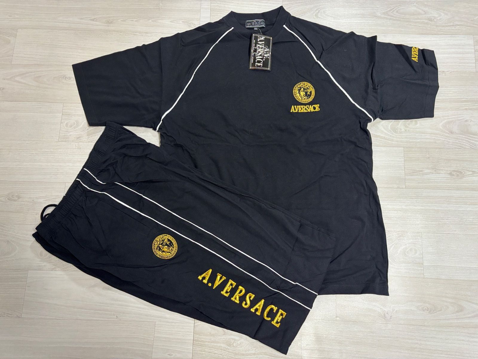 A VERSACE ヴェルサーチ Tシャツ セットアップ 黒 メデューサ ヴィンテージ 綿