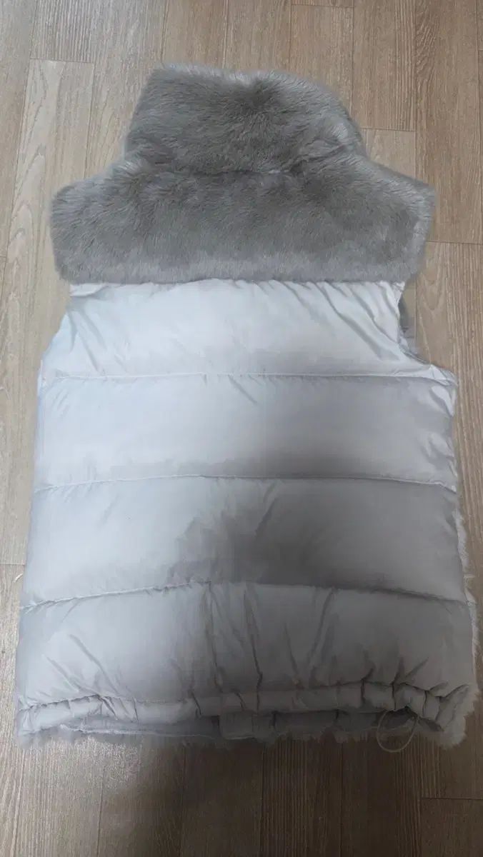 THE NORTH FACE ザノースフェイス レディース ファー ベスト ショートダウンベスト 90