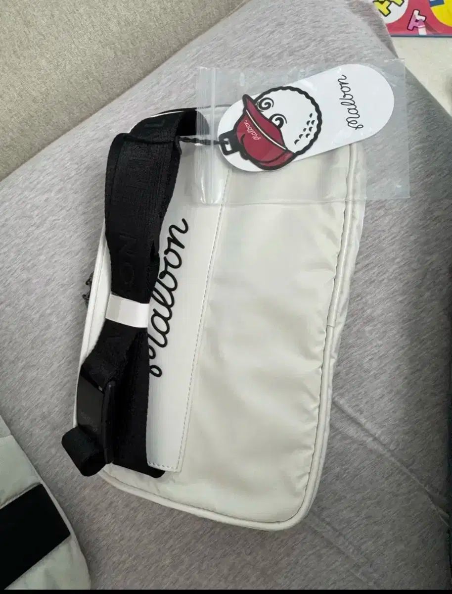  マルボンゴルフ バケット ダウン ハンドマフ その他 レディースウェア