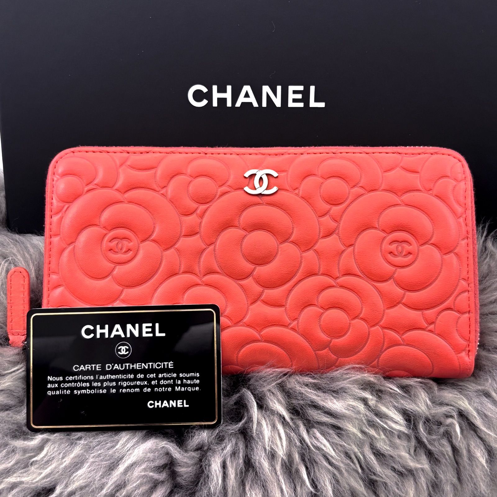 【極美品✨】シャネル 長財布 バタフライカメリア Wホック フラップ 極美品✨】シャネル 長財布 バタフライカメリア Wホック フラップ