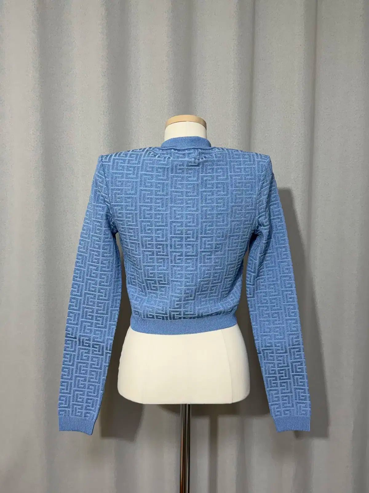 バルマン PB ラビリンス カーディガン ブルー -