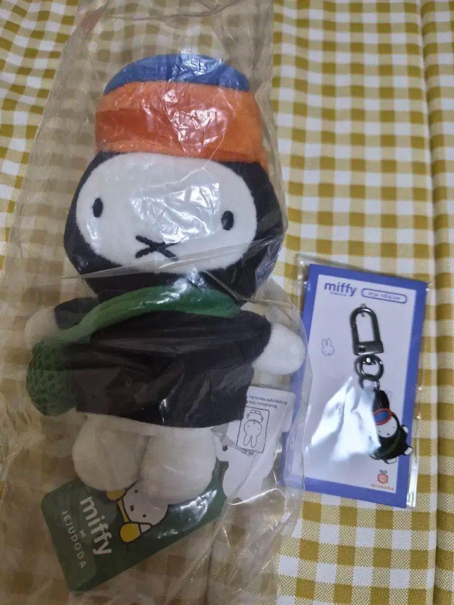 チェジュ ミッフィー キーホルダー 2個まとめ