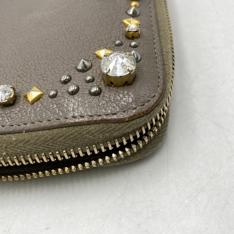 スタッズ リボン