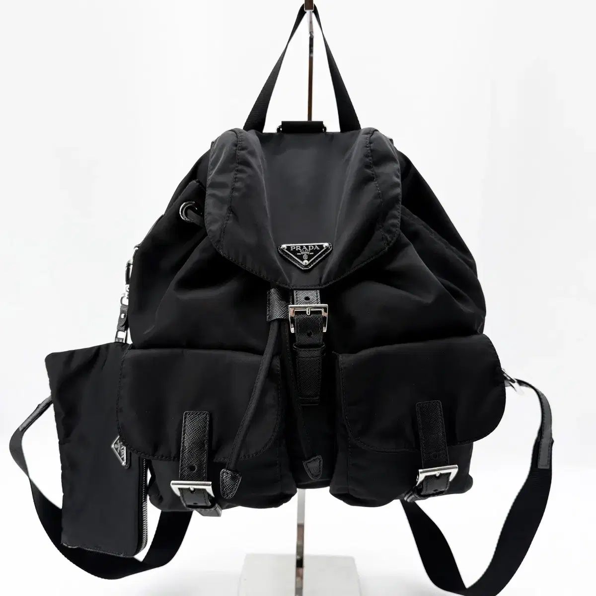 PRADA プラダ 三角ロゴ リナイロン バックパック ミディアム 1BZ811