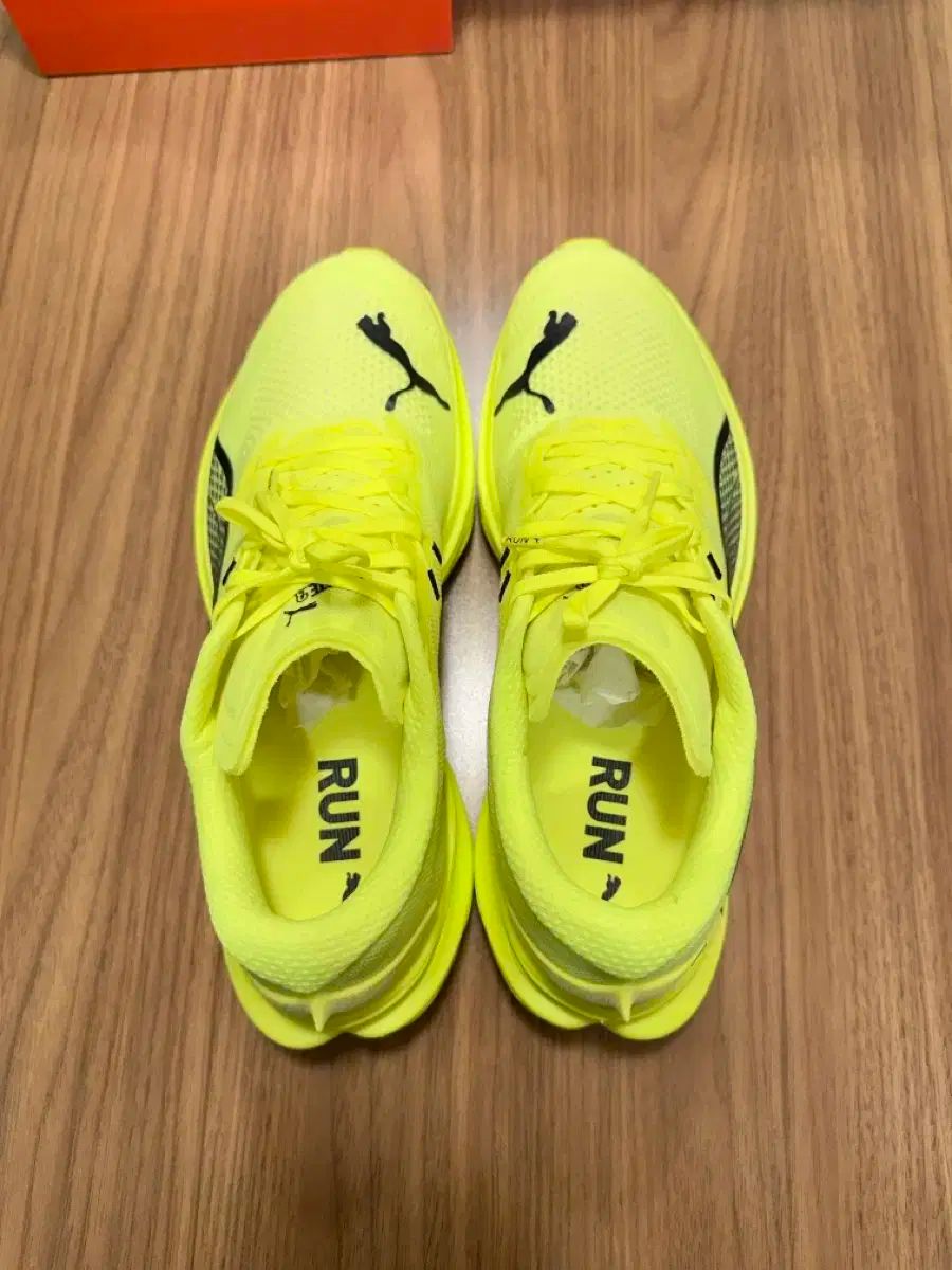 プーマ ディビエイト ニトロ3 蛍光 275mm