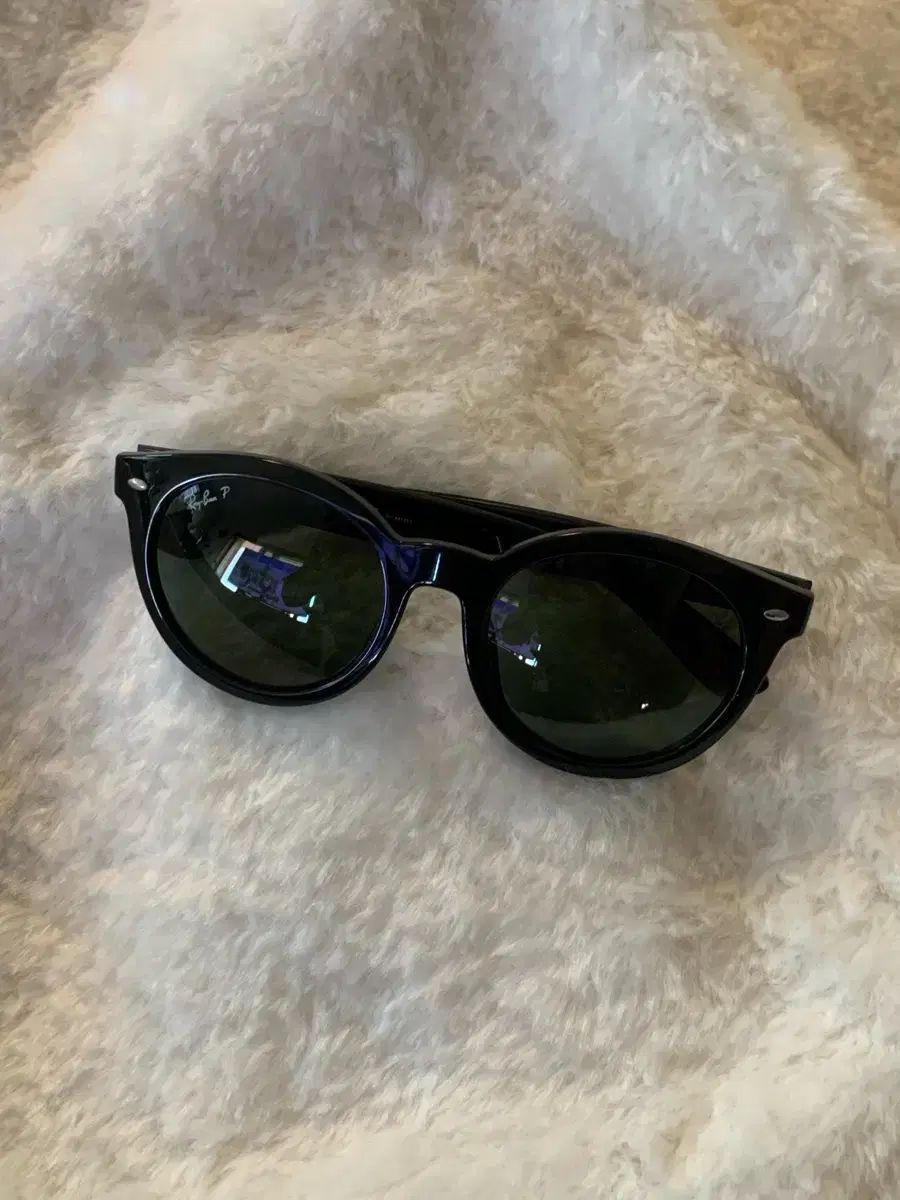 レイバン ブラック サングラス rb4261d