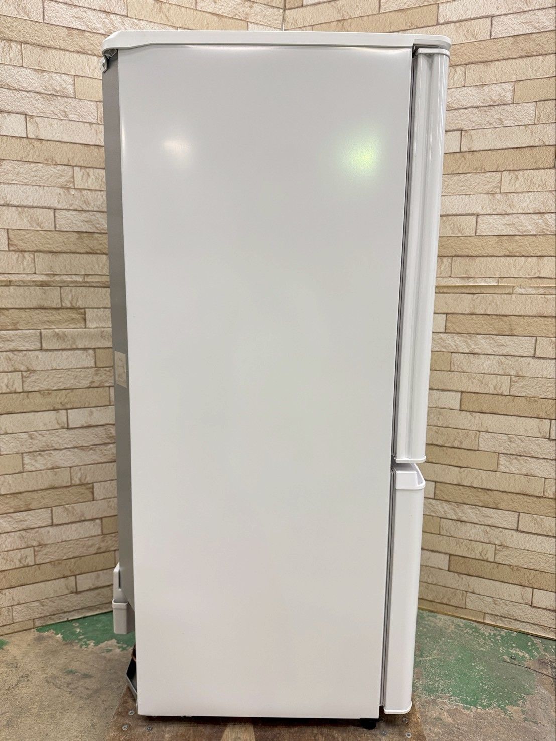 大阪送料無料☆3か月保障付き☆冷蔵庫☆三菱☆2ドア☆2023年☆MR