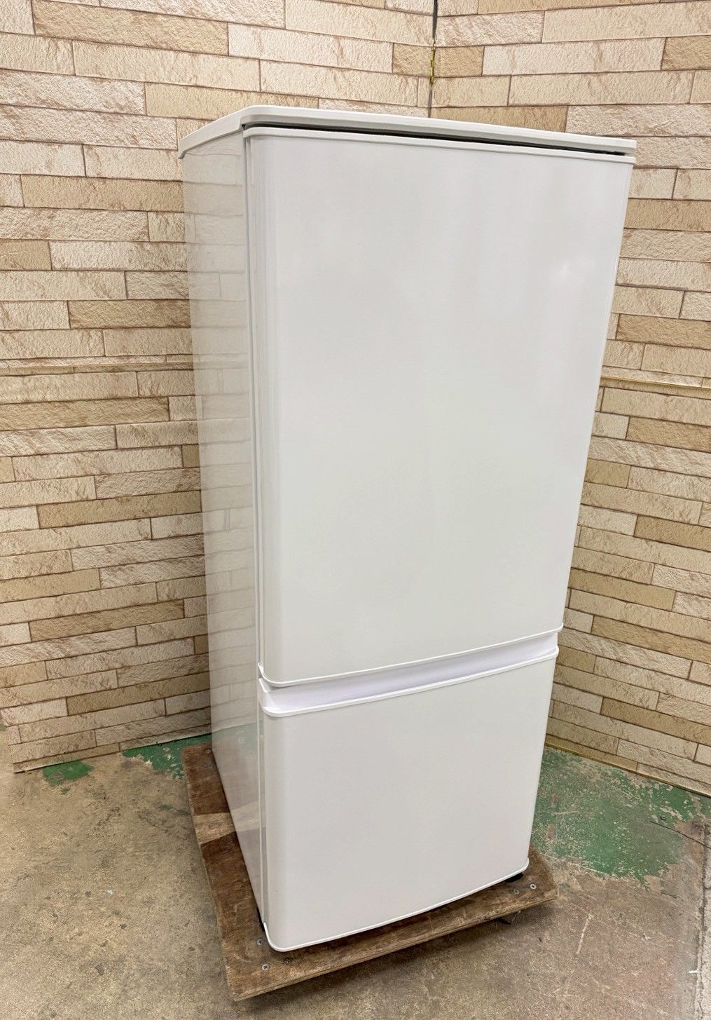 大阪送料無料☆3か月保障付き☆冷蔵庫☆三菱☆2ドア☆2023年☆MR