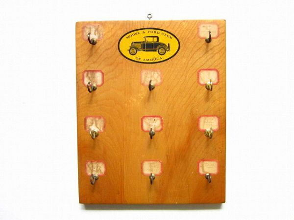 ビンテージ MODEL A FORD CLUB OF AMERICA 鍵かけ ウッドプレート フォード ガレージ ホットロッド 店舗什器 モデルA D 128-71-2360 ZV