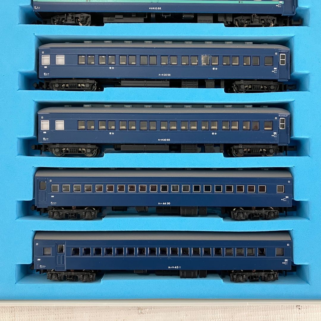 新品未使用　マイクロエース　EF58-75青色　急行銀河基本8両 マイクロエース A-8556 EF58-75 青 スハネ30 44系客車 急行 銀河 基本