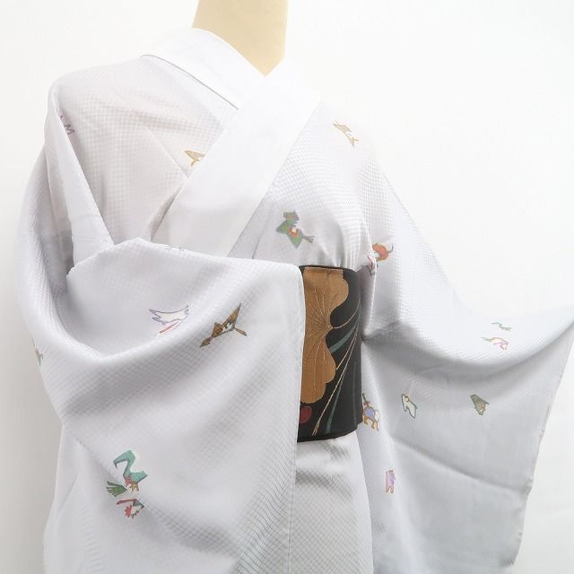  ❁tomihisa❁ 京友禅 十二支 着物 正絹 仕付け糸付 袖に覗く十二支で遊び心を纏う 長襦袢 7168 長襦袢 長襦袢 半襦袢