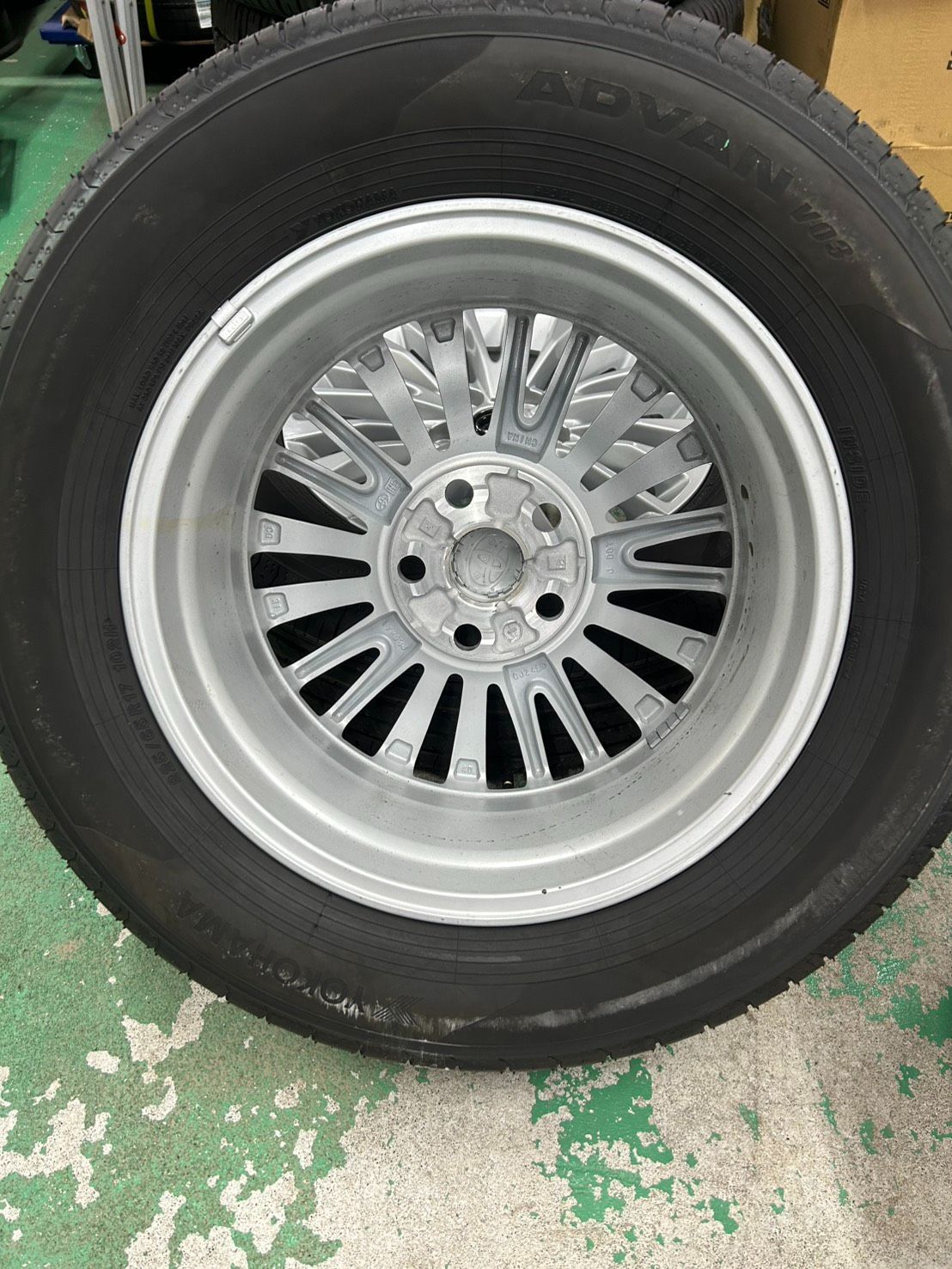 40/45系アルファード／ヴェルファイア用 純正OP 17インチ＋ADVAN dB