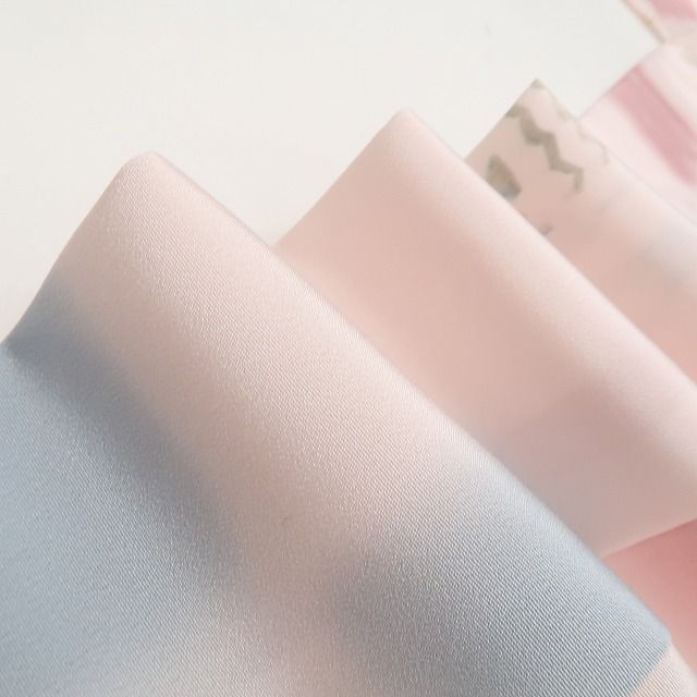 ❁tomihisa❁ コプト柄 着物 正絹 仕付け糸付 淡桜色に浮かぶエキゾチック 長襦袢 7169