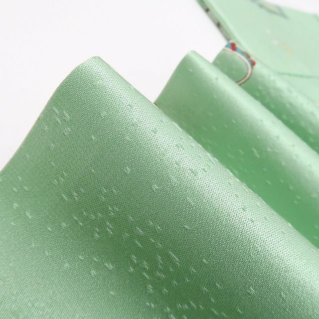 ❁tomihisa❁ 楽器柄 着物 正絹 仕付け糸付 若竹色に奏でる小さなオーケストラ 長襦袢 7170