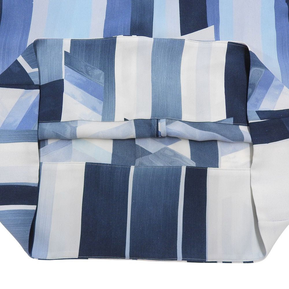 ボウタイ ブラウス