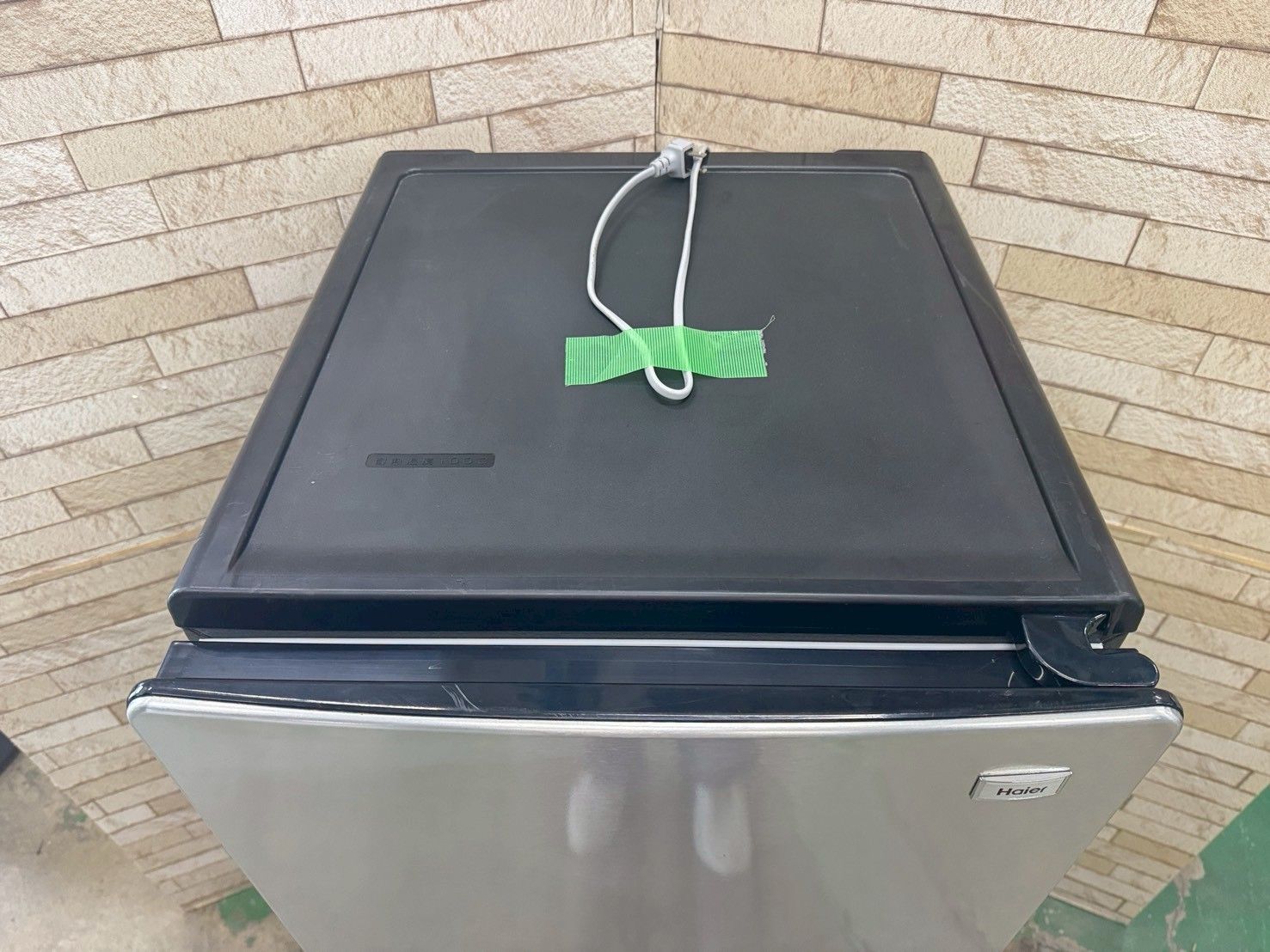 大阪送料無料☆3か月保障付き☆冷蔵庫☆ハイアール☆2ドア☆2022年☆JR