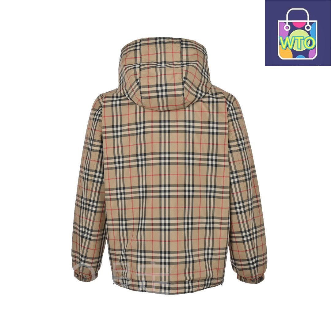 今日 Burberry バーバリー クラシックチェックリバーシブルジャケット ZPと格子サイズ完全一致